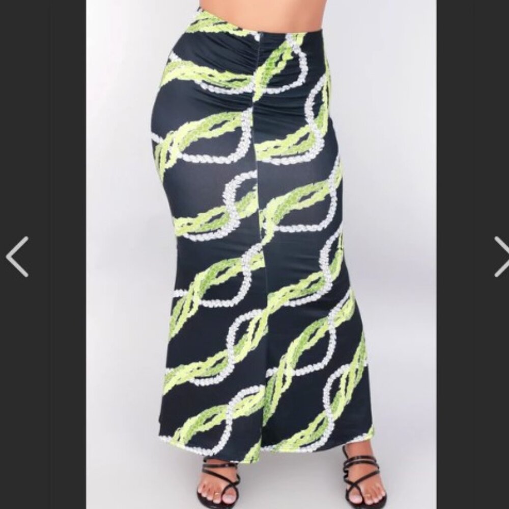 Hawaiian Lei Pikake & Pakalana flower mermaid skirt